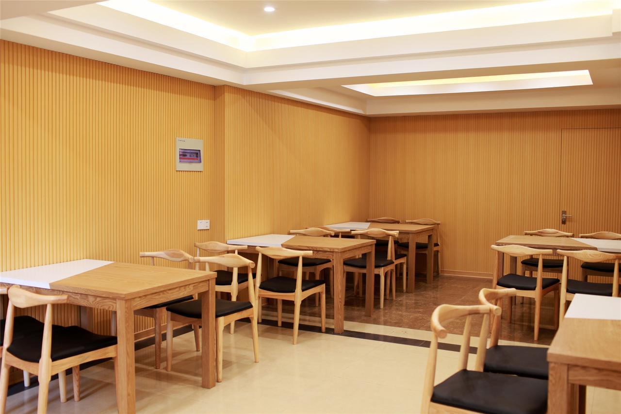 Greentree Inn Shanghai Minhang District Beiqiao Subway Station Express Hotel Екстериор снимка
