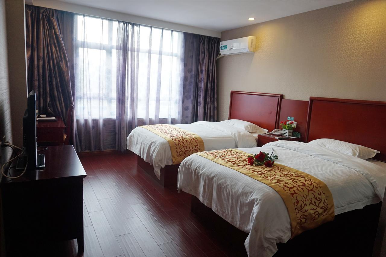 Greentree Inn Shanghai Minhang District Beiqiao Subway Station Express Hotel Екстериор снимка