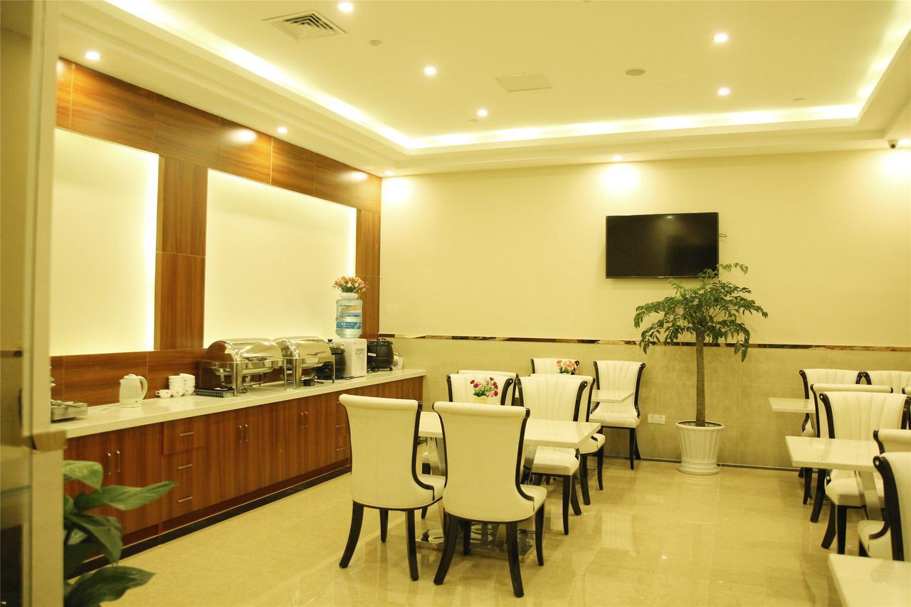 Greentree Inn Shanghai Minhang District Beiqiao Subway Station Express Hotel Екстериор снимка