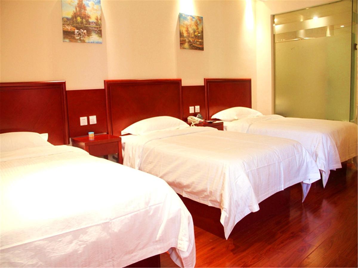 Greentree Inn Shanghai Minhang District Beiqiao Subway Station Express Hotel Екстериор снимка