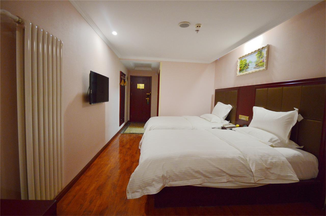 Greentree Inn Shanghai Minhang District Beiqiao Subway Station Express Hotel Екстериор снимка
