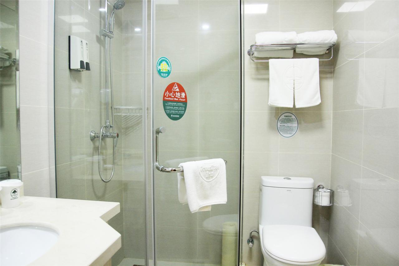 Greentree Inn Shanghai Minhang District Beiqiao Subway Station Express Hotel Екстериор снимка